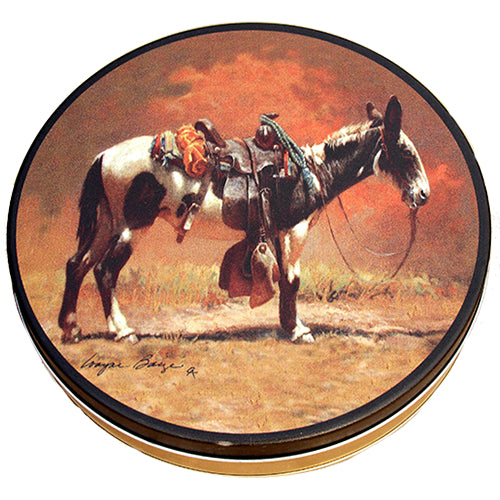 Signature Wayne Baize Collection pecan Tin (28oz) from Davis Mountains Nut Company